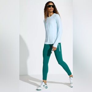 Mondetta Women’s Long Sleeve Active Top  w/Thumb Holes, Blue,Various Sizes, NWT
